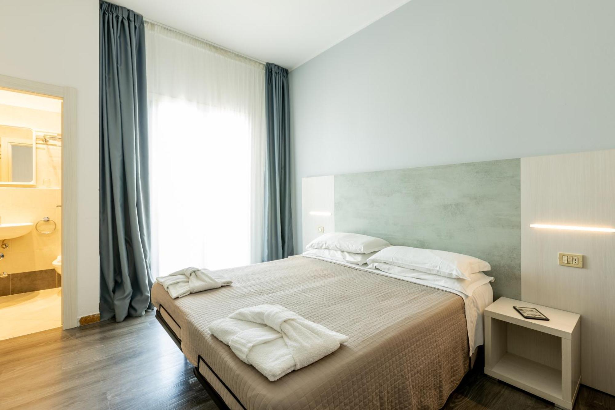 Hotel Kim Rimini Exteriér fotografie