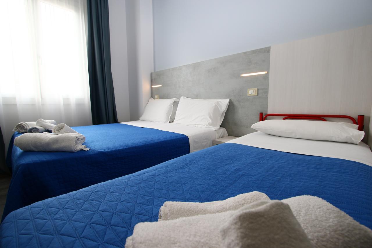 Hotel Kim Rimini Exteriér fotografie