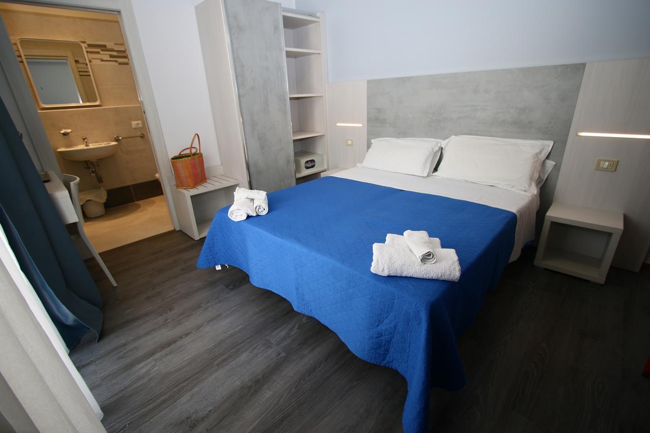 Hotel Kim Rimini Exteriér fotografie