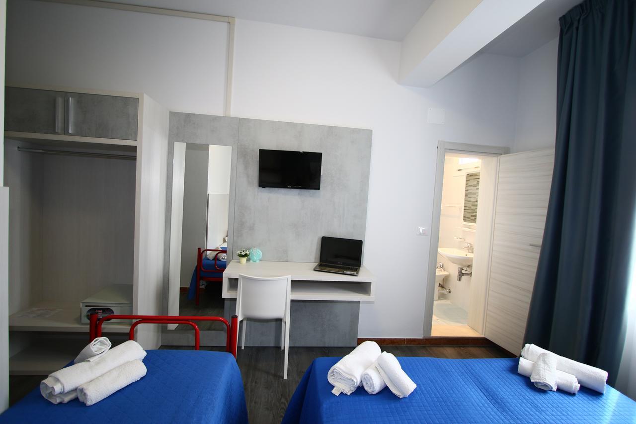 Hotel Kim Rimini Exteriér fotografie