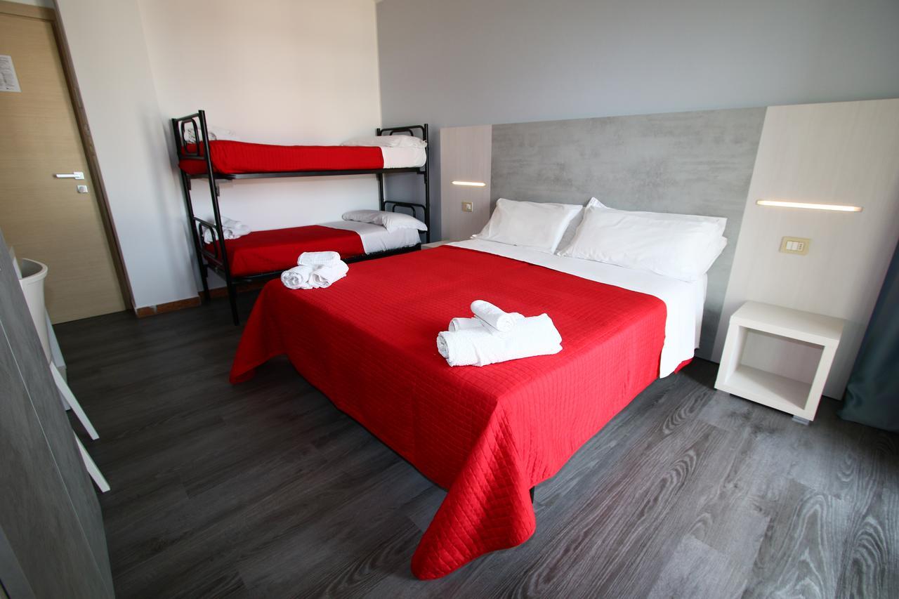 Hotel Kim Rimini Exteriér fotografie